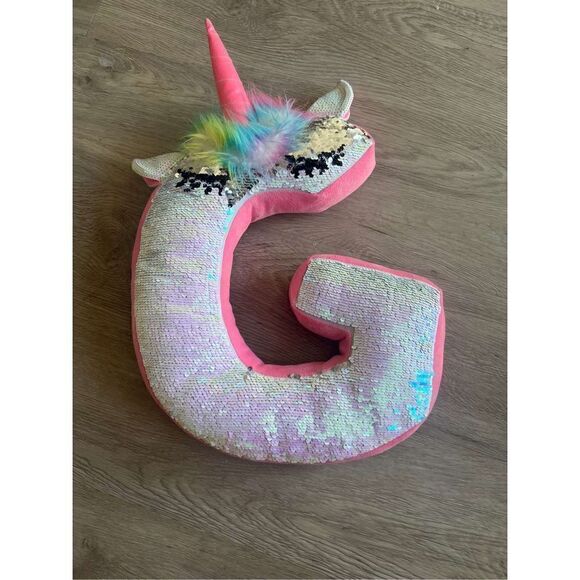 Justice, letter G unicorn sequin plushy - Picture 1 of 4